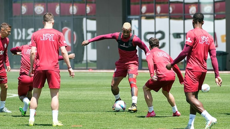 Galatasaray, Gaziantep'e tam kadro gitti