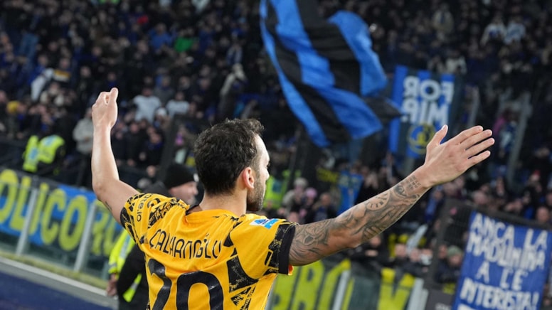 Hakan Çalhanoğlu ceza almıştı! 7 kişiye gözaltı