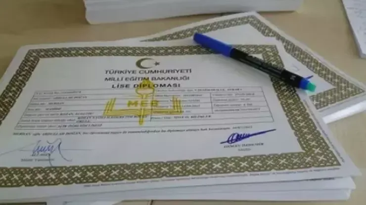 35 okul incelemede: MEB, diplomaları tek tek iptal ediyor
