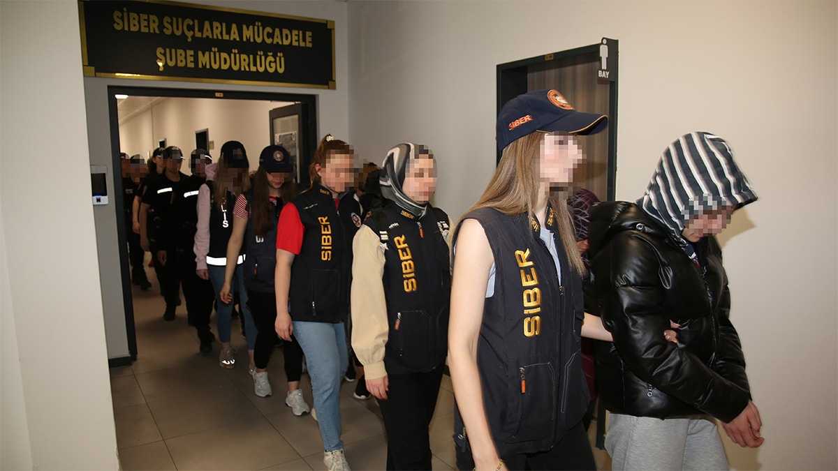 Polis 28 ilde harekete geçti: Tek tek yakalanıp tutuklandılar