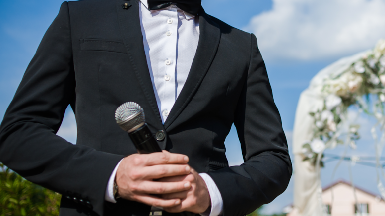 115 TL'ye düğünlerde şarkı söylüyordu milyoner oldu