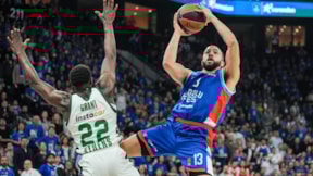 Panathinaikos'u yenen Anadolu Efes seriyi son maça taşıdı