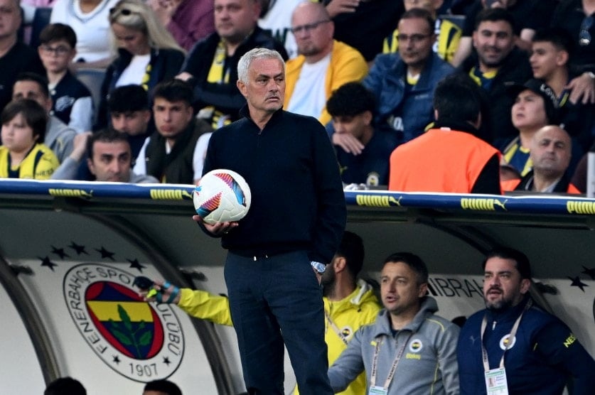 Mourinho'ya astronomik teklif! Tazminat detayı...