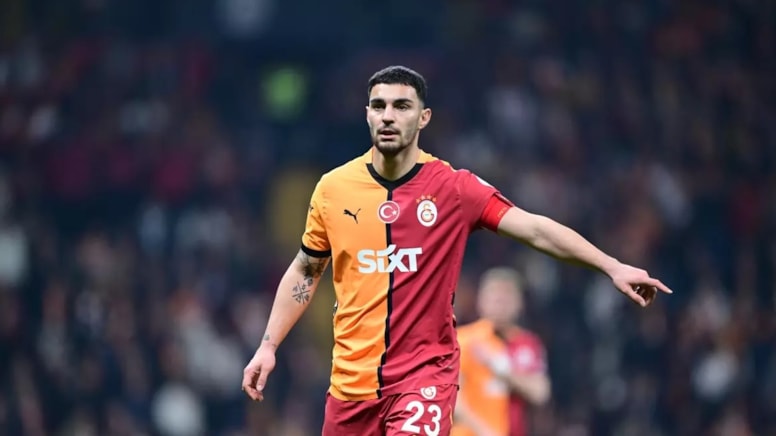 Galatasaray milli yıldızın sözleşmesini uzattı!
