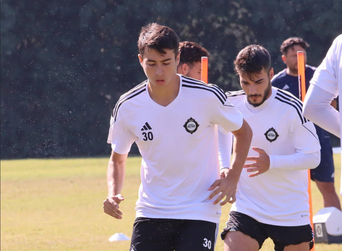 Takımı 3. Lig'e düştü, Süper Lig'in gözdesi oldu