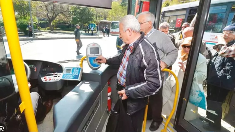 AKP'li belediye başkanı emekliye ücretsiz ulaşımı kaldırdı!