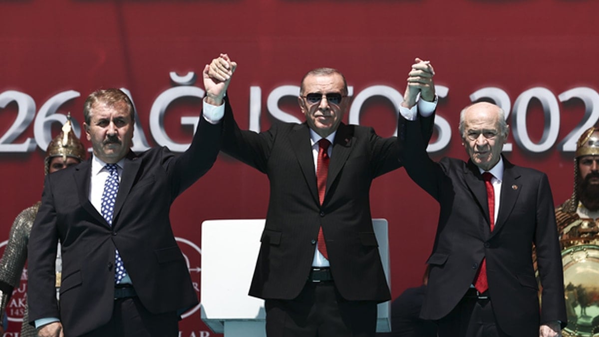 Küçük ortaktan yargı eleştirisi: 'Milletimizin adalete güvenini zedeliyor'