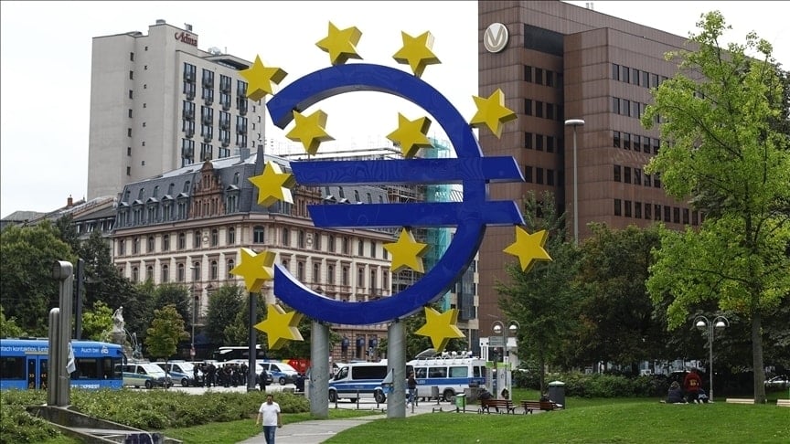 Euro Bölgesi'nde perakende satışlar martta geriledi