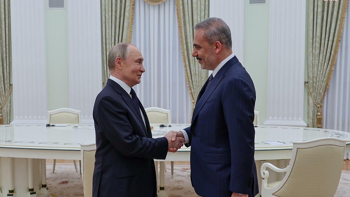 Bakan Hakan Fidan, Putin ile görüştü