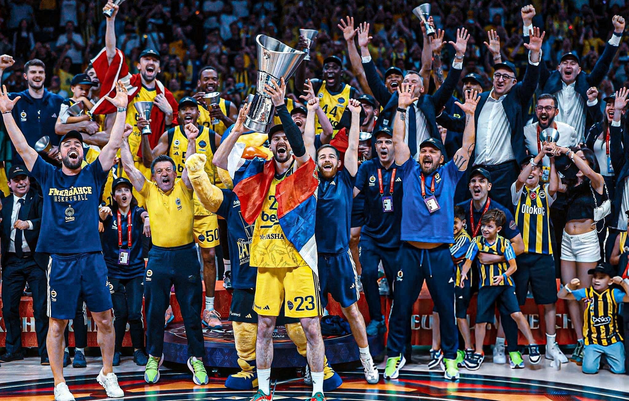 EuroLeague'de şampiyon Fenerbahçe Beko