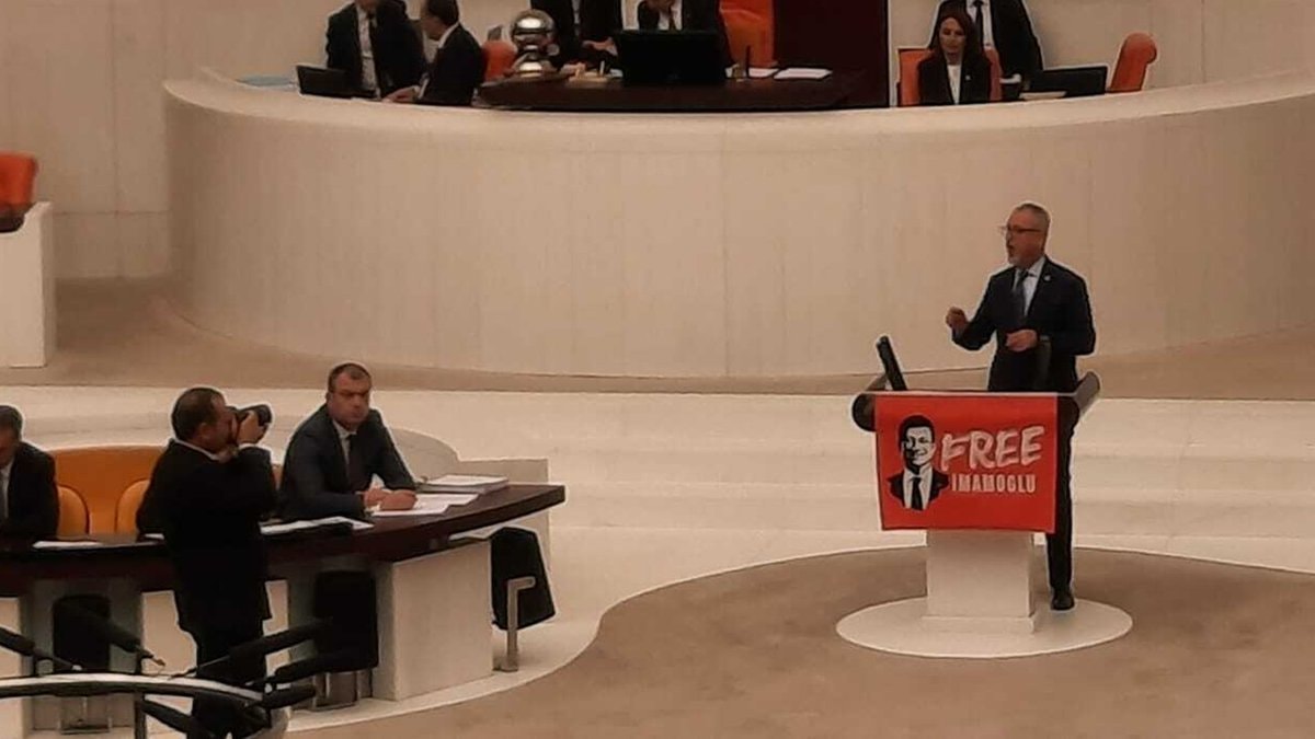 Meclis'te 'Free İmamoğlu' gerginliği