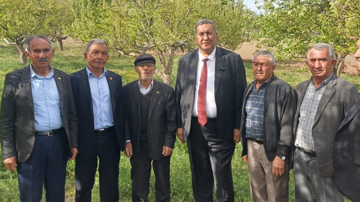 CHP'li Gürer: Zirai don bahçeleri vurdu, geçti