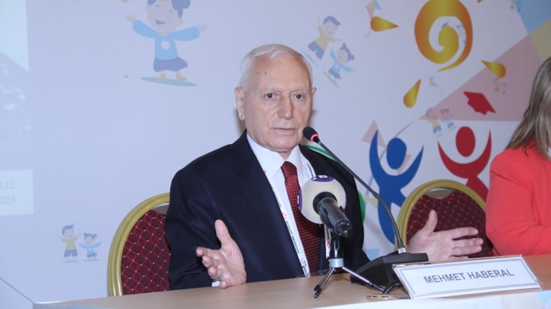 Mehmet Haberal: 'Çocuklarımızı ne kadar sağlıklı yetiştirirsek o kadar başarılı oluruz'