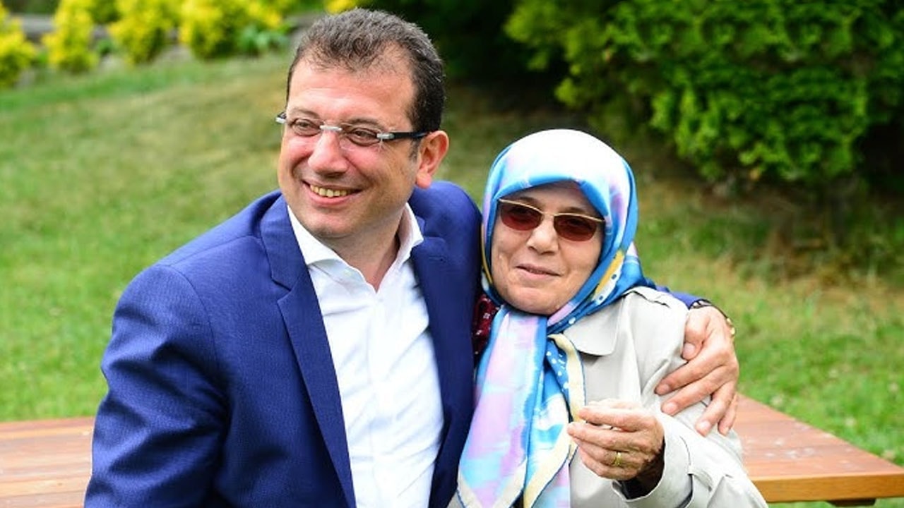 Ekrem İmamoğlu'ndan duygulandıran Anneler Günü paylaşımı: 'Özledim Anne'