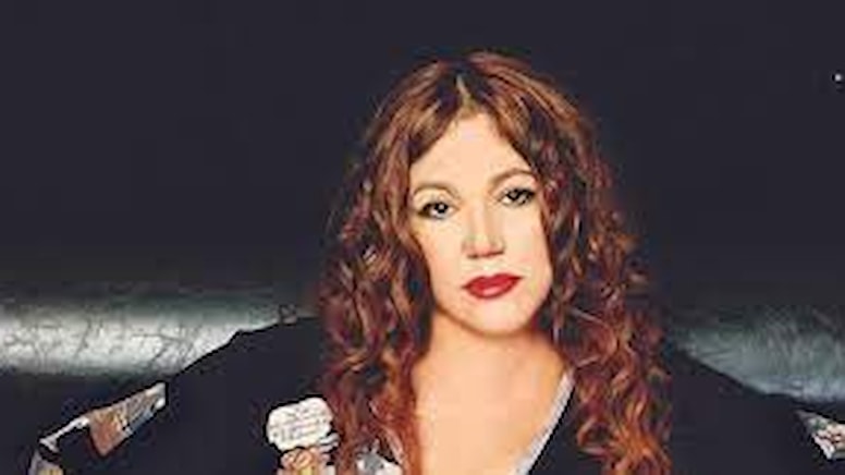 Nazan Öncel hastaneye kaldırıldı!