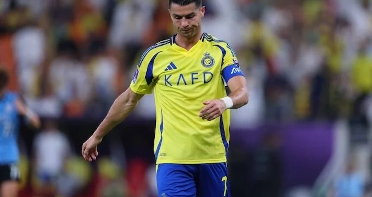 Ronaldo elenmeyi kaldıramadı! Maç sonu garip hareketler thumbnail