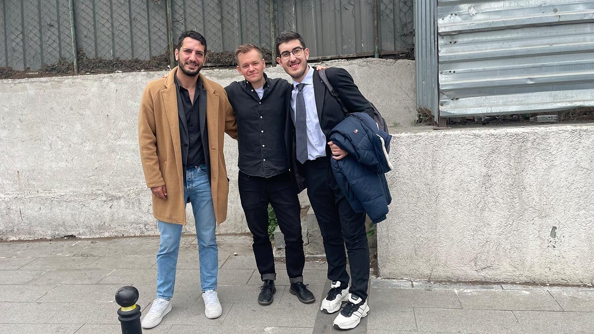 İsveçli gazeteci Joakim Medin tahliye edildi