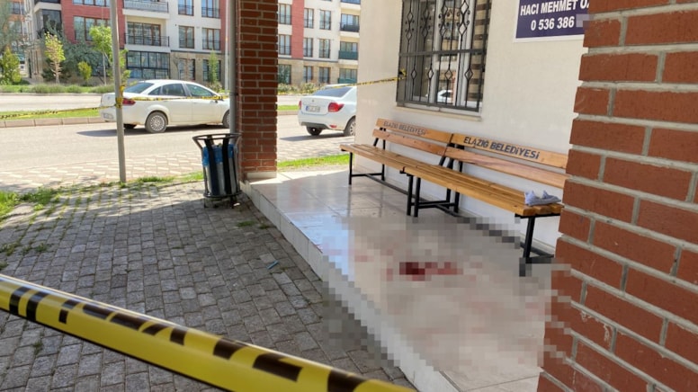 Mahalle muhtarına kurşun yağdırdılar