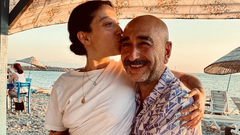 Melike Şahin'den iş insanı eşine ilan-ı aşk