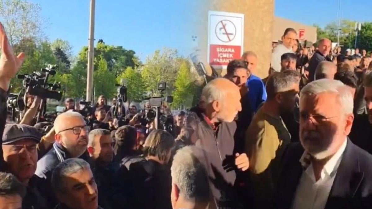 Taziye için hastaneye giden Mehmet Metiner yuhalandı