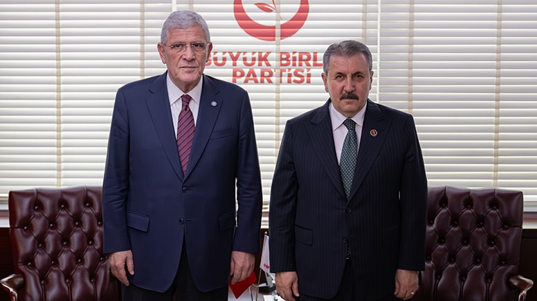 Müsavat Dervişoğlu, Mustafa Destici'yle görüştü