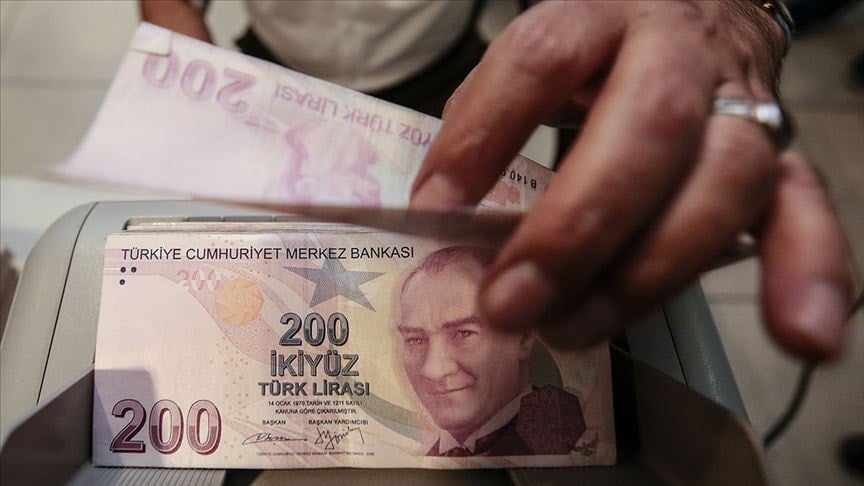 Asgari ücret dolar karşısında pul oldu: 5 ayda 2 bin lira eridi