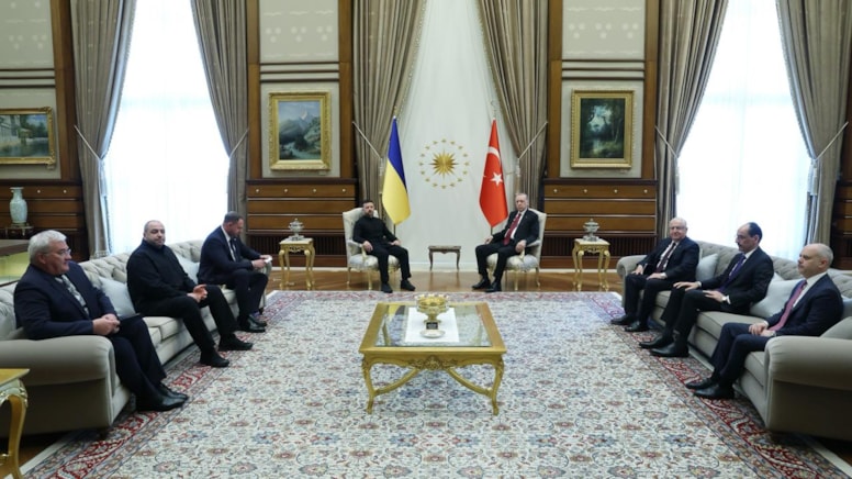 Cumhurbaşkanı Erdoğan'ın Ukrayna Devlet Başkanı Zelenski ile görüşmesi bitti