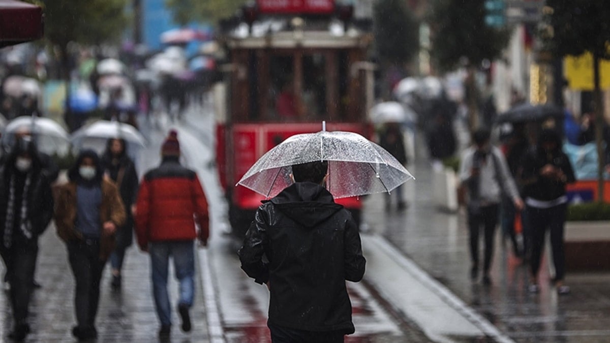 Yaz havası çabuk bitti, şemsiye ve montlar geri geldi! İstanbul ve 23 ile uyarı