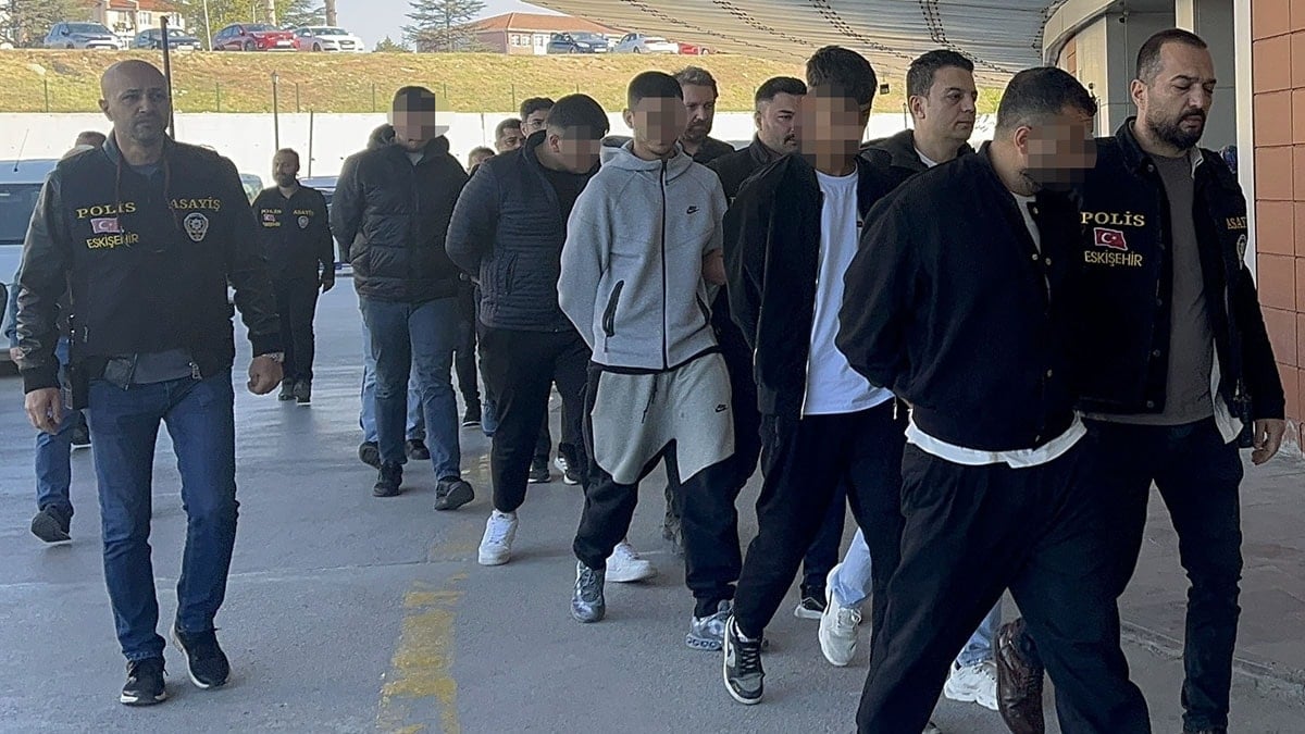 Sahte gram altın operasyonu: 3 ilde 8 kişi gözaltına alındı
