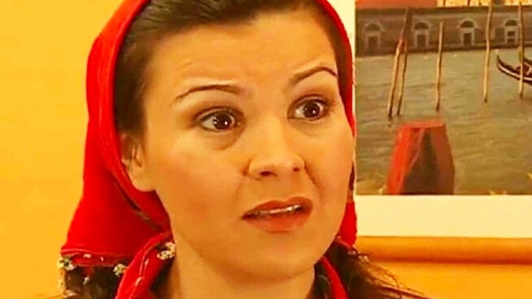 'Sihirli Annem'in 'Firuze'si önce sitem etti, sonra geri adım attı