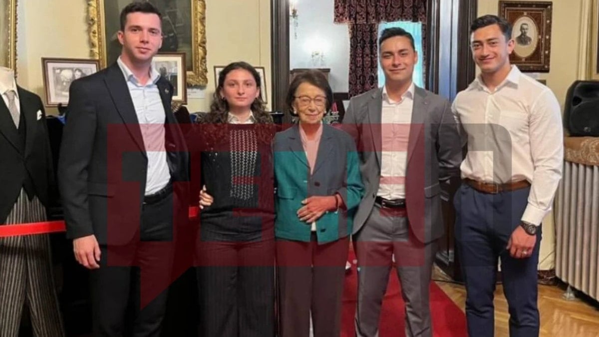 TSK'dan ihraç edilen teğmenlerden sürpriz ziyaret