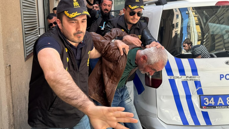 Özel'e yumruk atan cani neden açma germe hareketi yaptığını anlattı