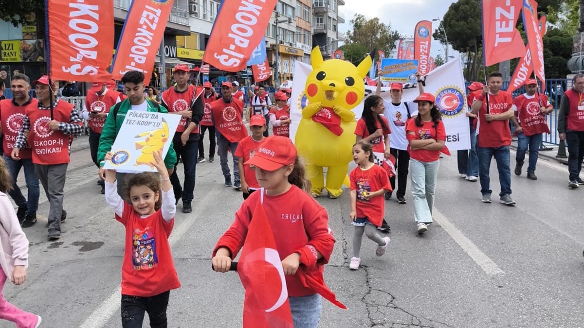Saraçhane'de gündem olan Pikachu 1 Mayıs alanında görüldü