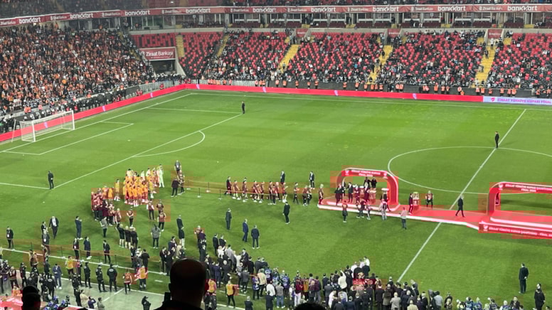 Trabzonspor madalya almaya çıkmadı