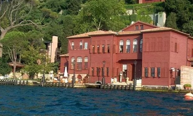 Mehmet Emin Ağa Yalısı