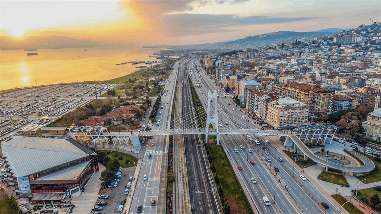 Karayolları Genel Müdürlüğü Kocaeli'de 2 taşınmaz satıyor!