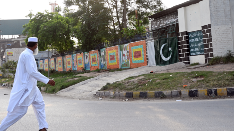 Saldırıların ardından eğitime ara verildi