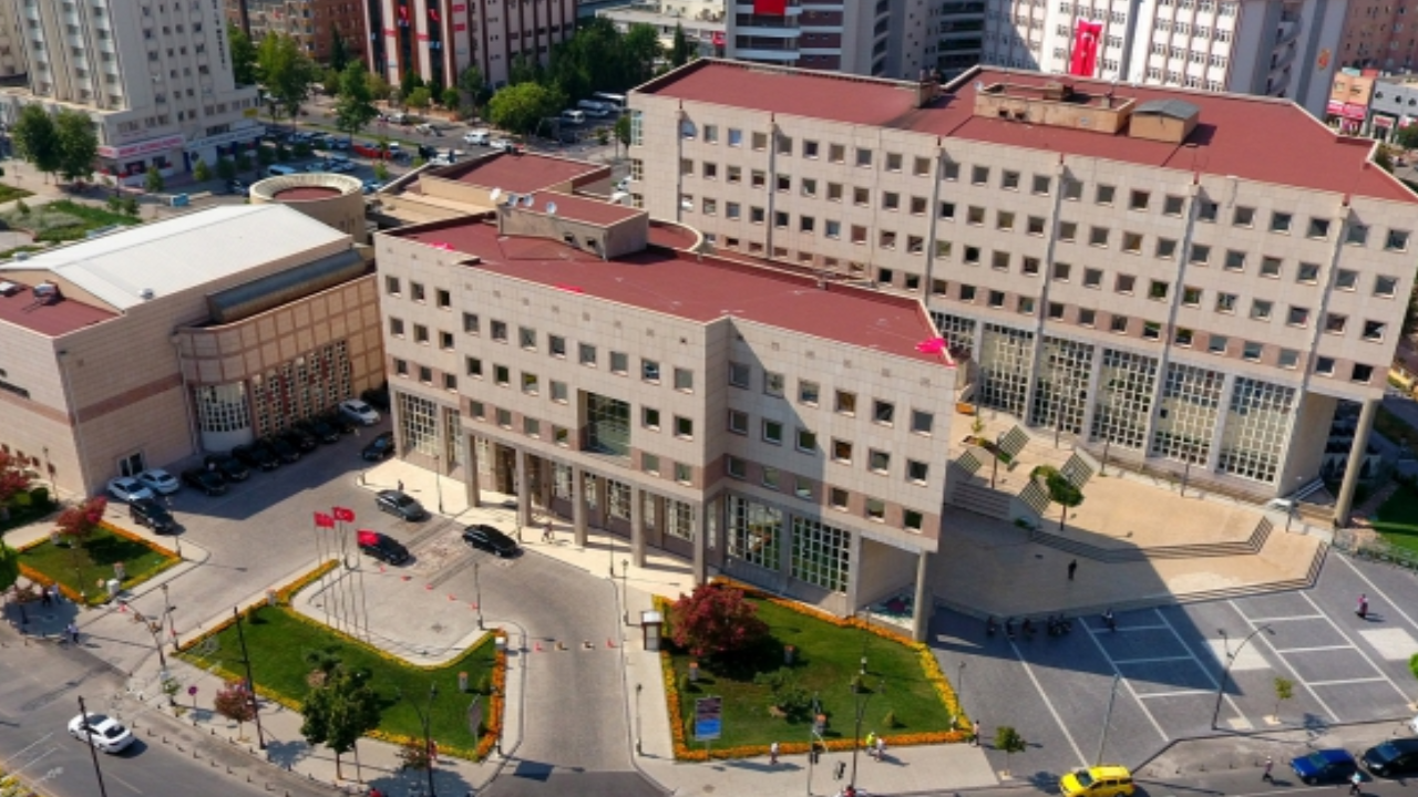 AKP’li belediyenin milyonluk ihalesi hukuksuz çıktı: İhale iptal edildi
