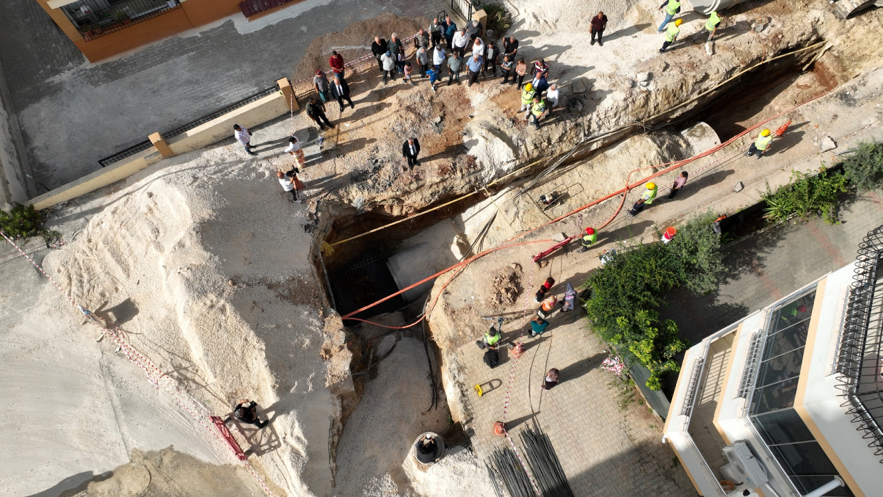 Adana’da 93 farklı noktada yağmur suyu hattı inşa edildi