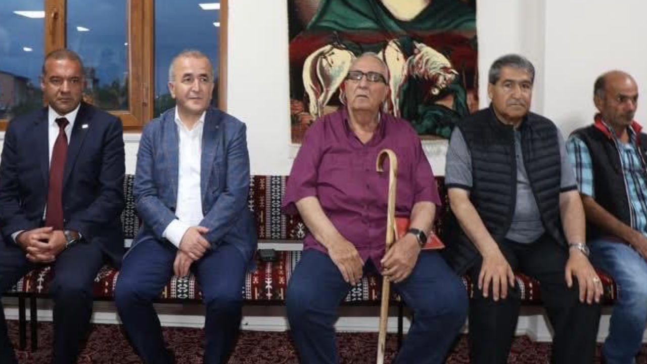Eleştiriler yükselince Vali alevileri hatırladı