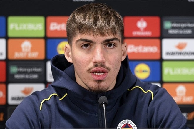 Fenerbahçe'de Yusuf Akçiçek vedaya hazırlanıyor