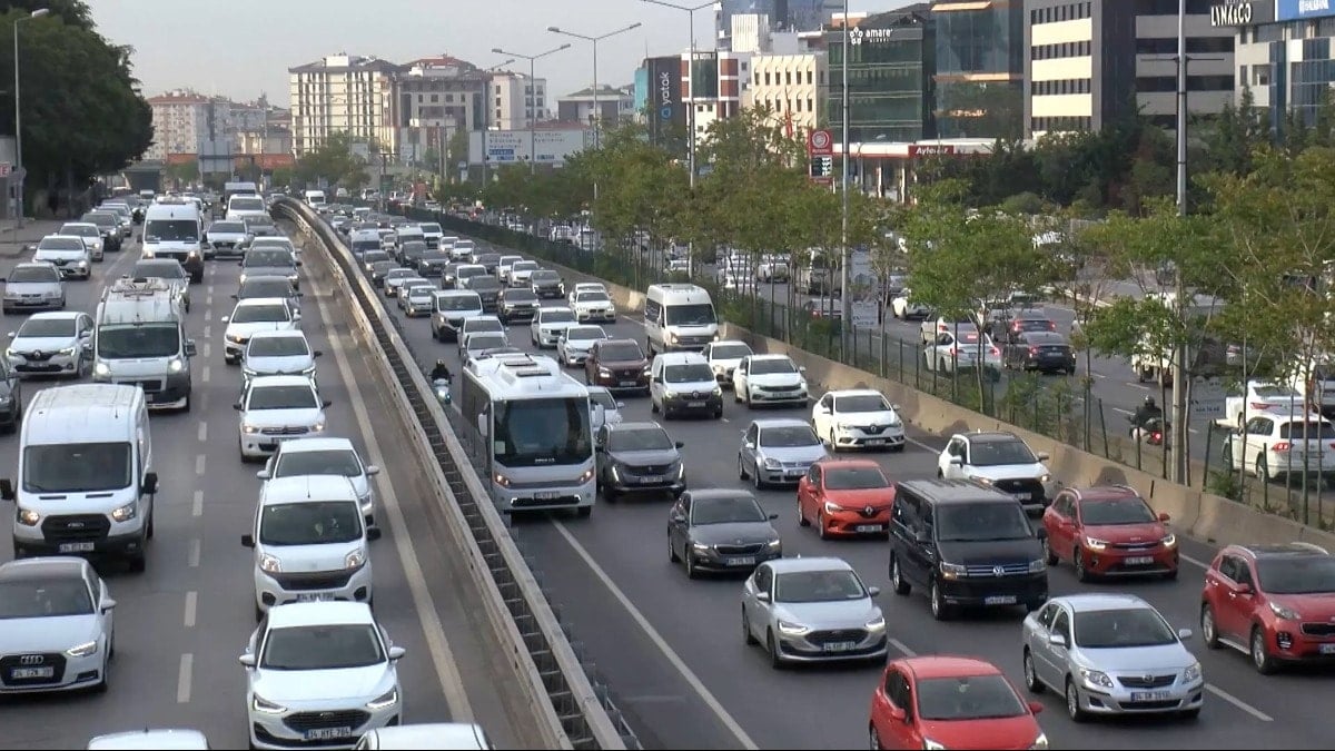 Türkiye bu cezaları konuşuyor, yola çıkanın cebi yanıyor: Bütçe açığını trafiğe çıkanlar mı kapatacak?