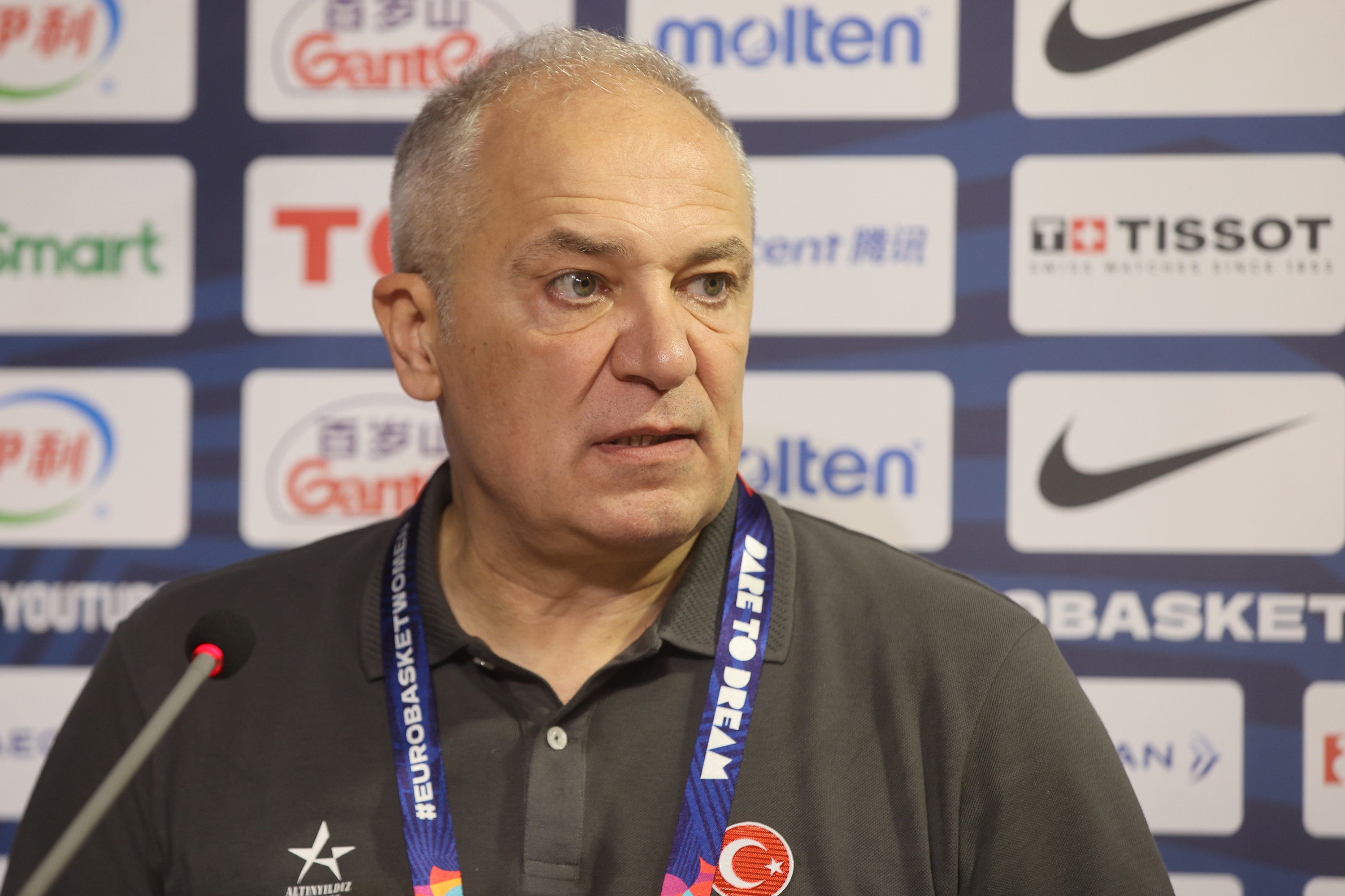 Ekrem Memnun'dan çeyrek final mesajı
