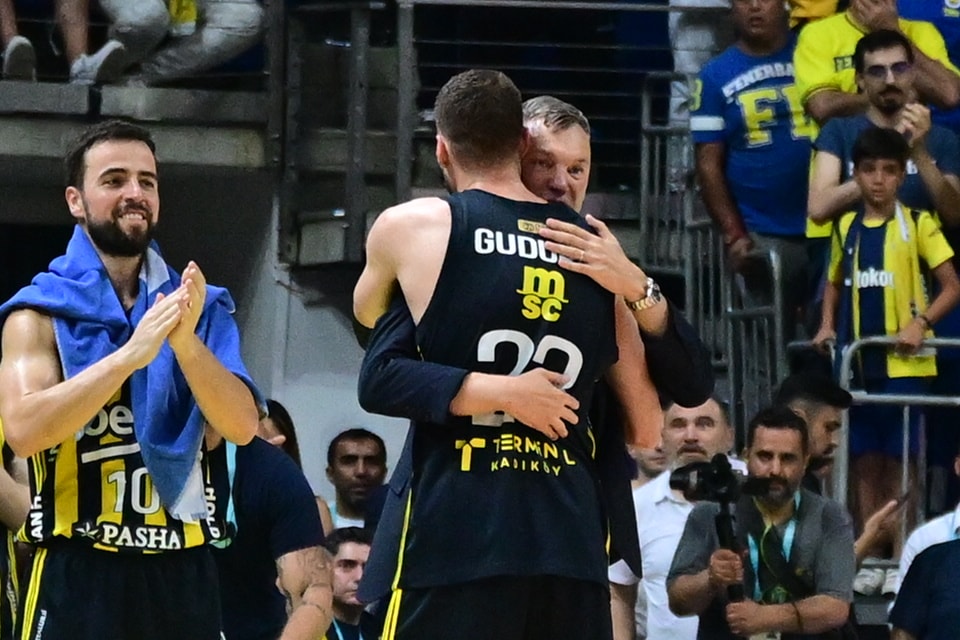 Marko Guduric gözyaşlarını tutamadı