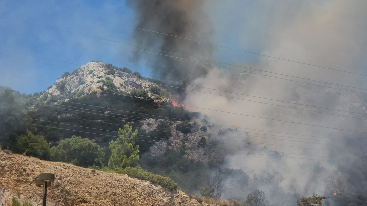 Bodrum alev alev yanıyor: 2 bin 500 kişi tahliye edildi