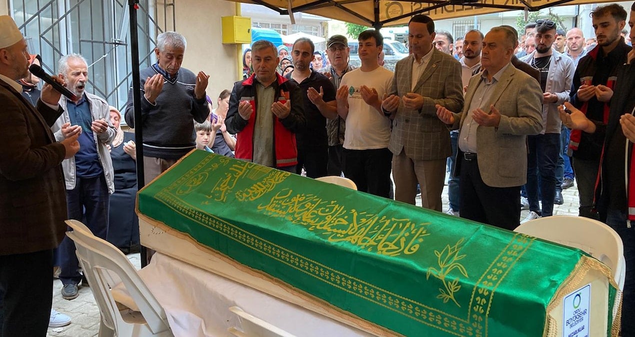 Çanakkale'de Şehit Düşen Sağlık Çalışanına Veda: Ahmet Seçkin'in Ordu'daki Töreni