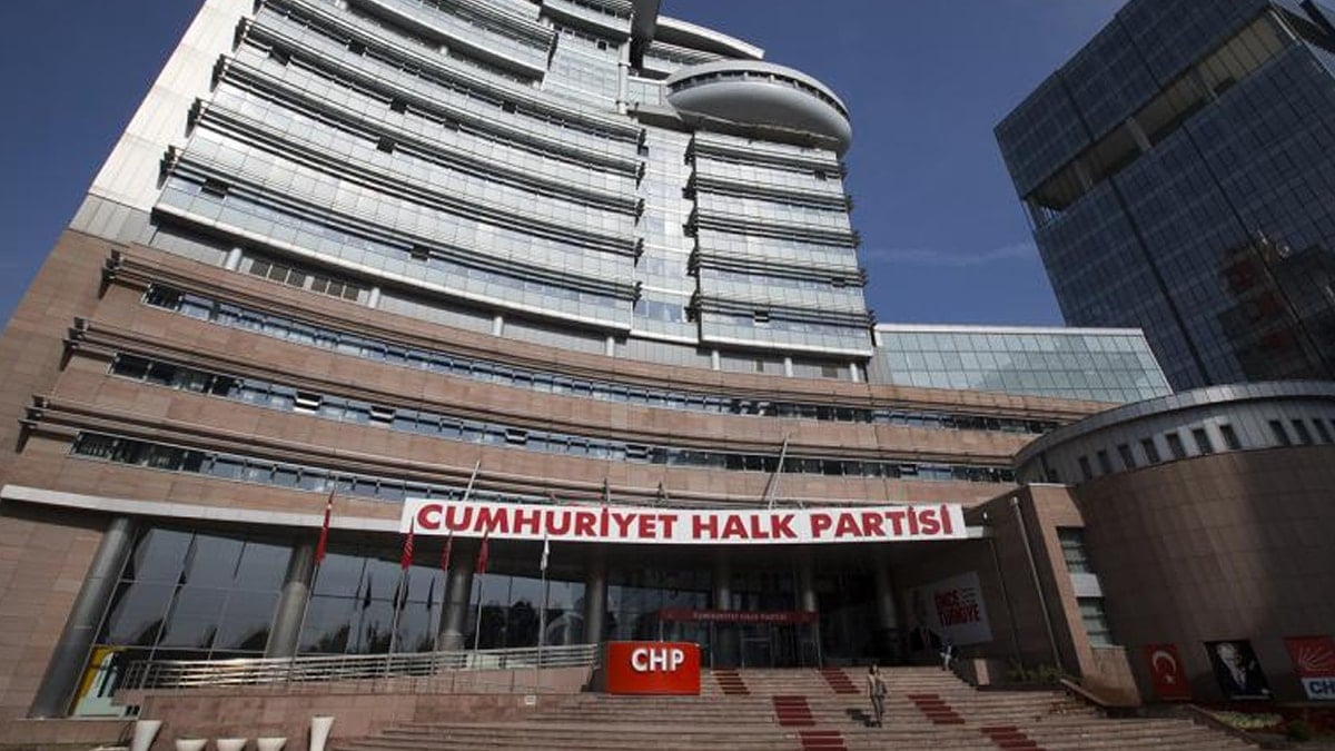 Gözler kurultay davasında: CHP Genel Merkezi'nde neler oluyor?