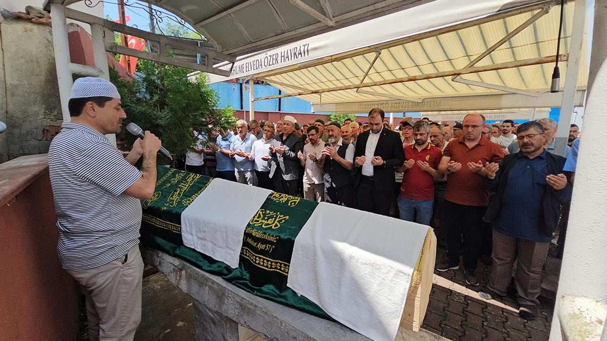 Bartın’da ırmakta boğulan genç son yolculuğuna uğurlandı