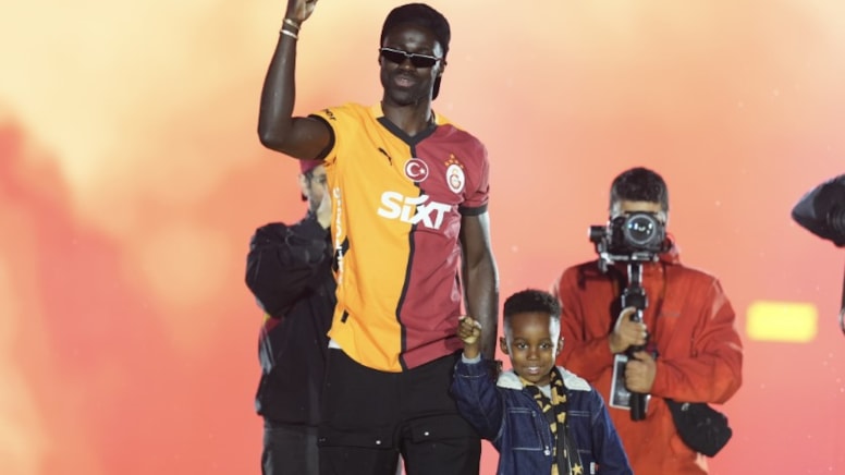 Galatasaray'da Sanchez operasyonu