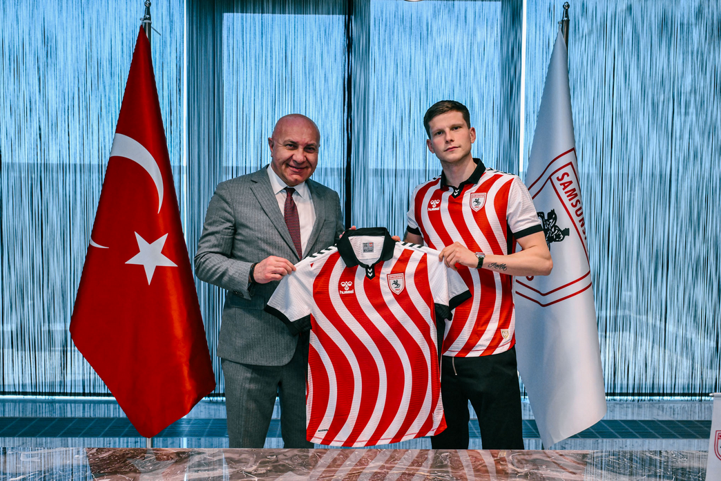 Samsunspor, Tomasson ile imzaladı